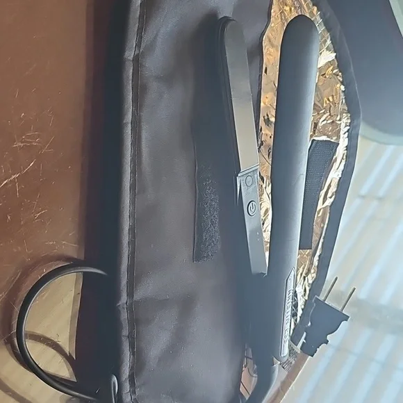 Kristin Ess Black Travel Hot Iron Straightener Plus Tool Case - Picture 3 of 4